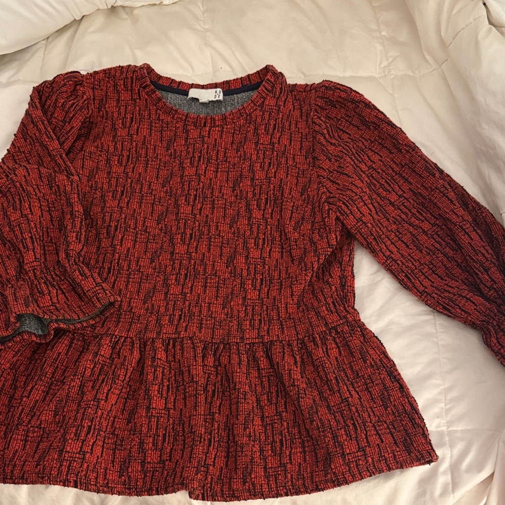 Ro & De Red and Black Textured Top